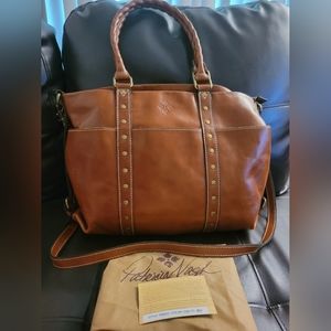 - Patricia Nash Carducci Pocket Tote Brown Tan Smooth Leather Handbag ZIP …